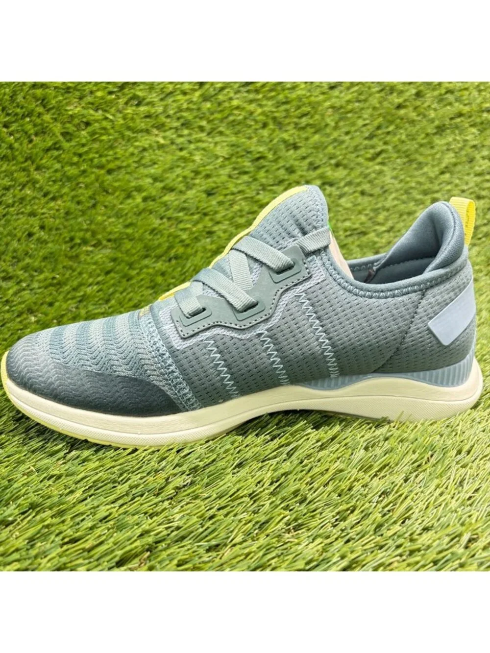 Kuru Stride Move Womens Size 7 Blue White Athletic Running Shoes Sneakers